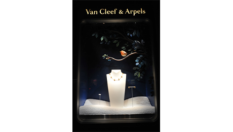 Van Cleef & Arpels Ginza main store