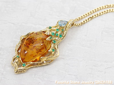 Amber 21.0ct Brooch and Pendant head