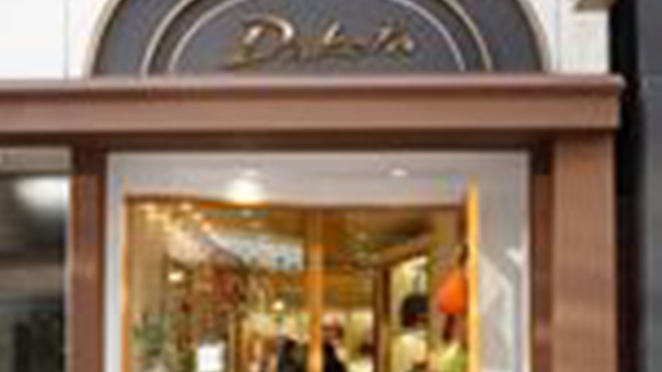 Dakota Ginza