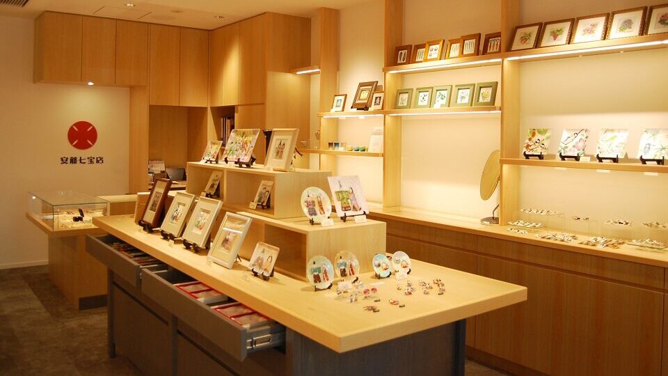 安藤七宝店| GINZA OFFICIAL